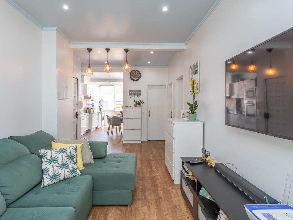 Apartamento Renovado em Vila Franca de Xira, Lisboa - Image 3