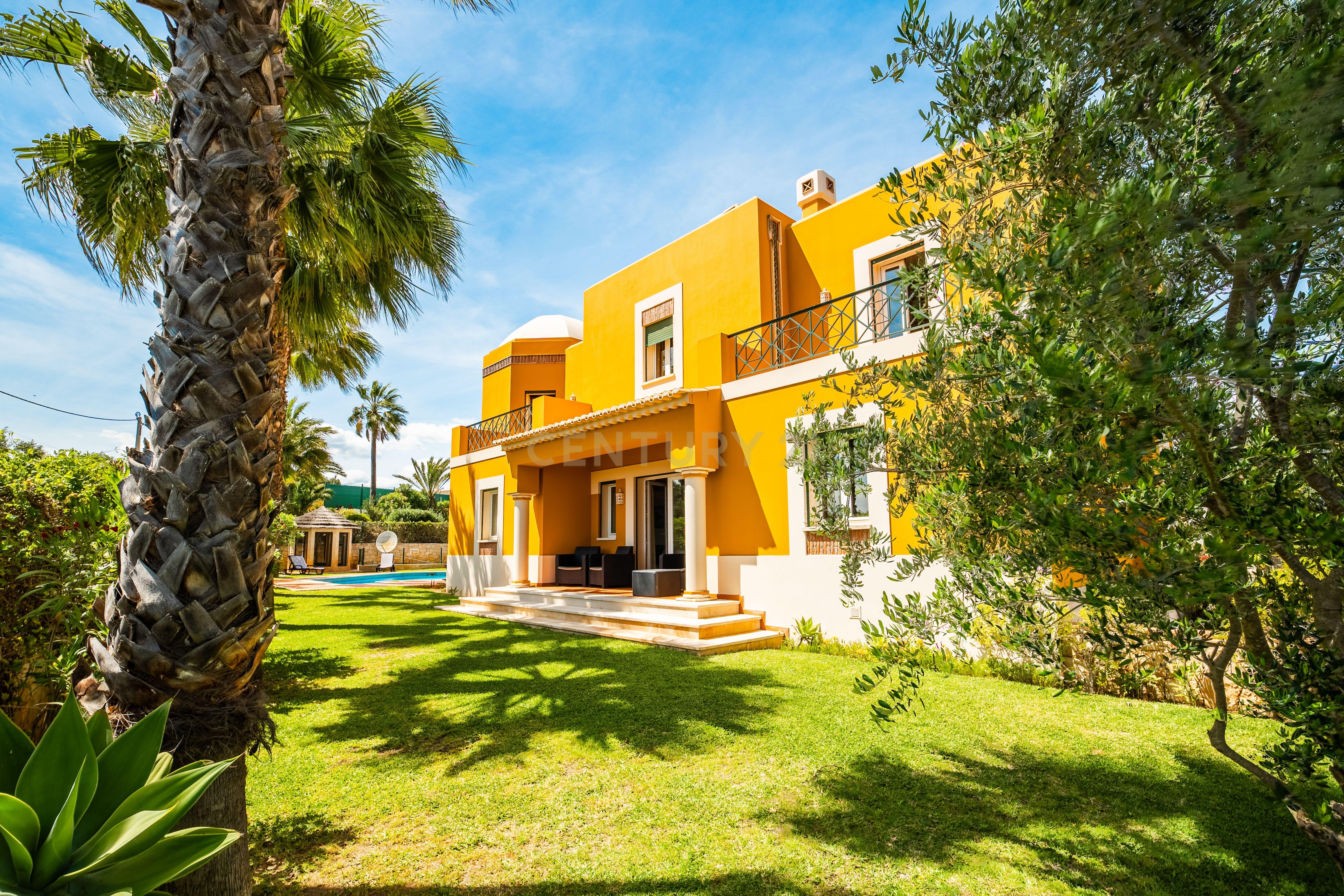 Moradia T4 à venda em Guia, Albufeira — foto 2