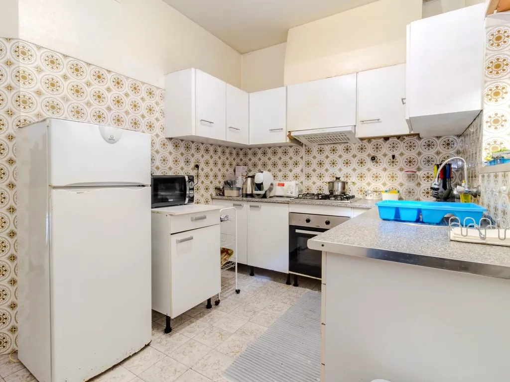 Moradia T3 + T1 + Espaço Comercial – Oportunidade Única no Centro da Vieira de Leiria - Image 41