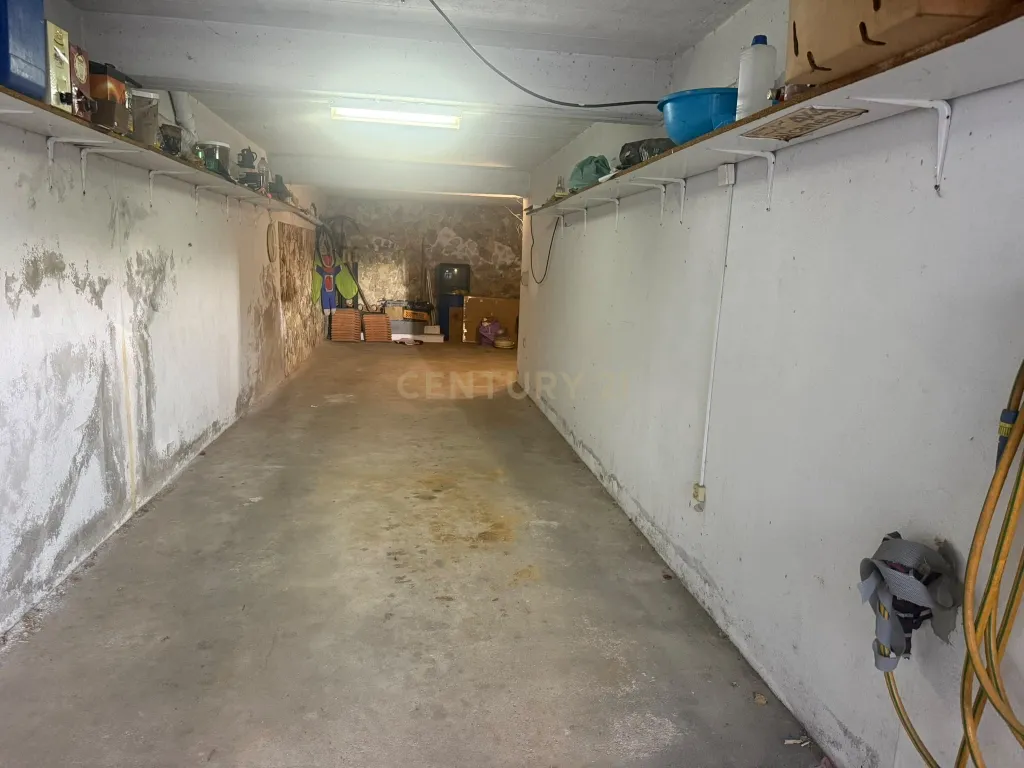 Apartamento T2 com possiblidade de T4, Entroncamento - Image 27