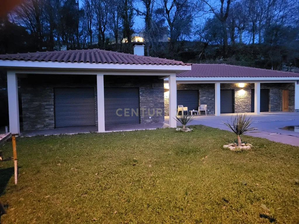 Moradia Térrea com Piscina | Braga - Gerês - Image 10