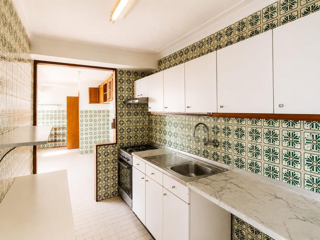 T2 Metro da câmara de Gaia, varandas e Lugar de Garagem - Image 1