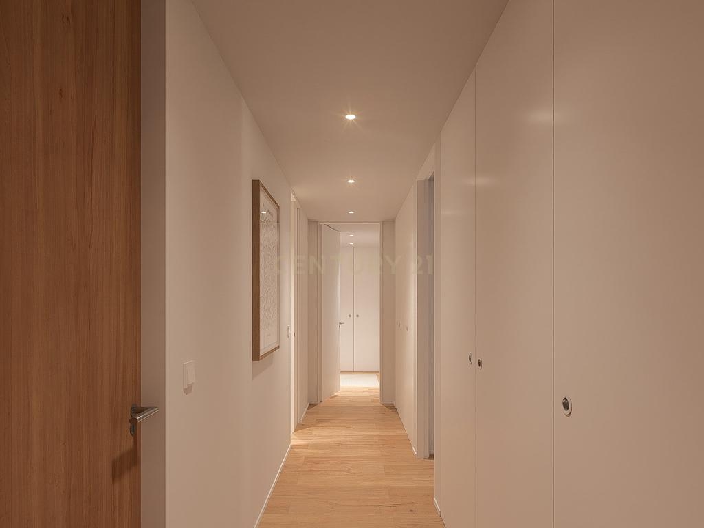 Condomínio do Sobreiro | T2 com 151m2 em Matosinhos, Senhora da Hora, junto ao metro - Image 19