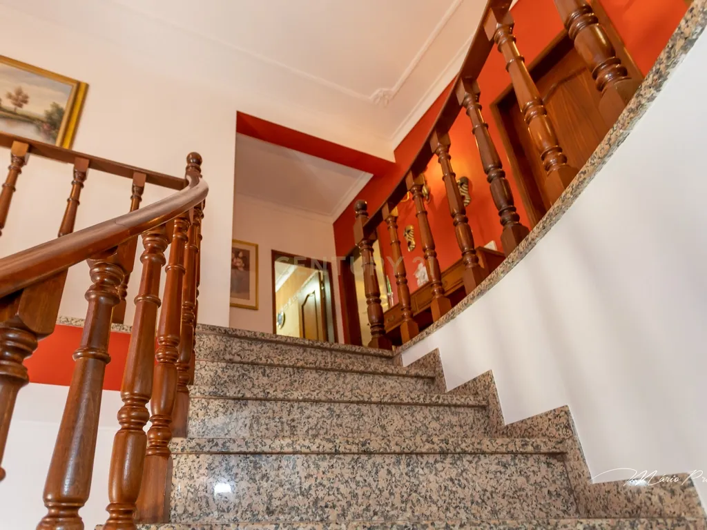 💥 Excelente Moradia T4 – Samouco – Alcochete 💥 - Image 22