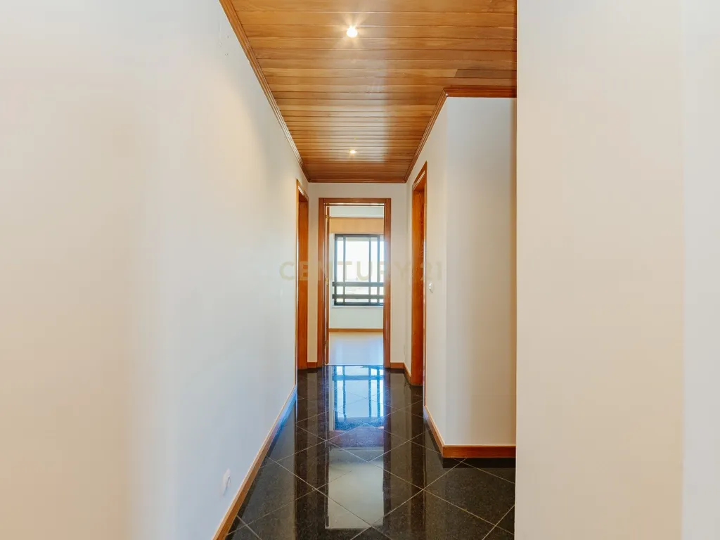 Arrendamento - T4 Alfragide – Quinta Grande - Image 14