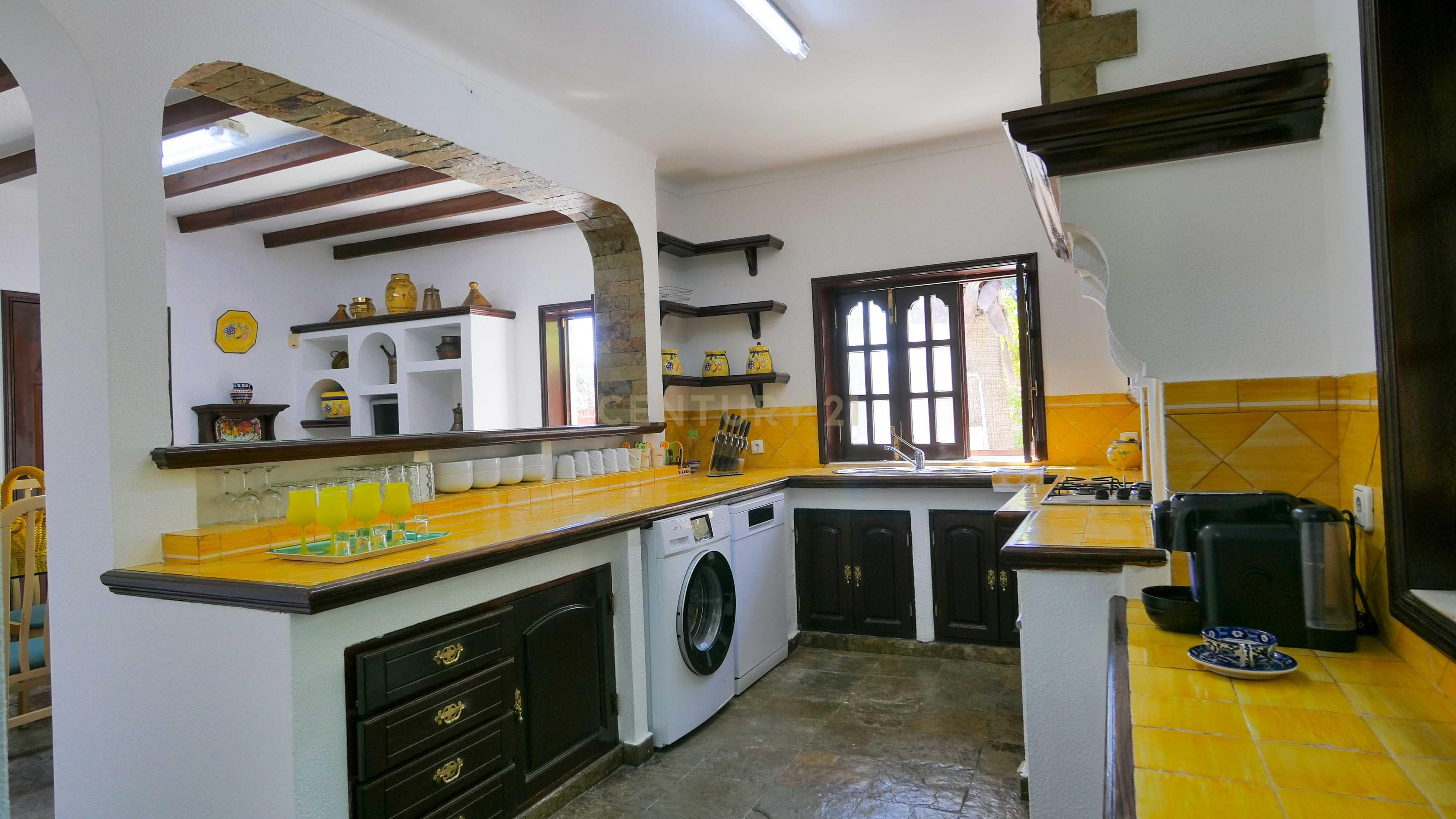 Fotografia 3 de QUINTA EM PALMELA | 7 QUARTOS | 4 CASAS DE BANHO | 3 PISOS