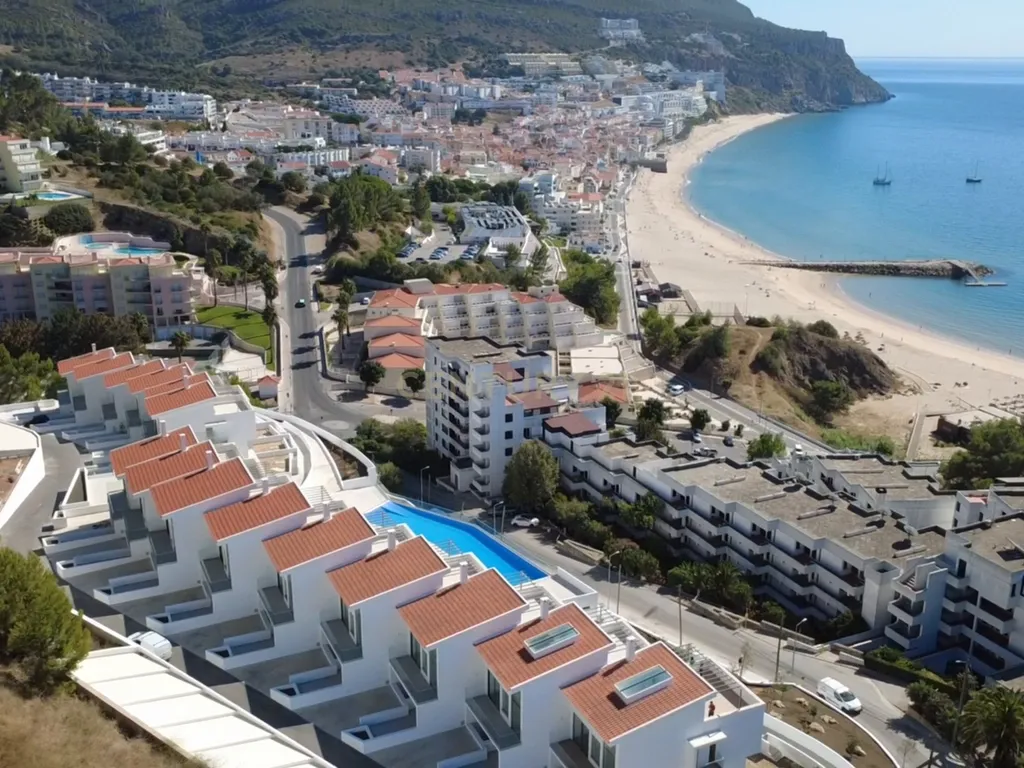 Condomínio Villas d’Ouro – Exclusividade e Conforto no Coração de Sesimbra - Image 81