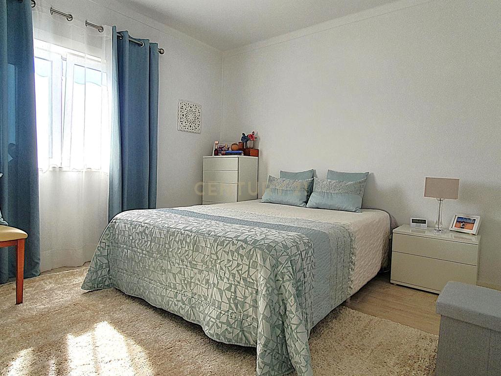 Apartamento T3 I Elevador I Centro Cidade Coimbra - Image 17