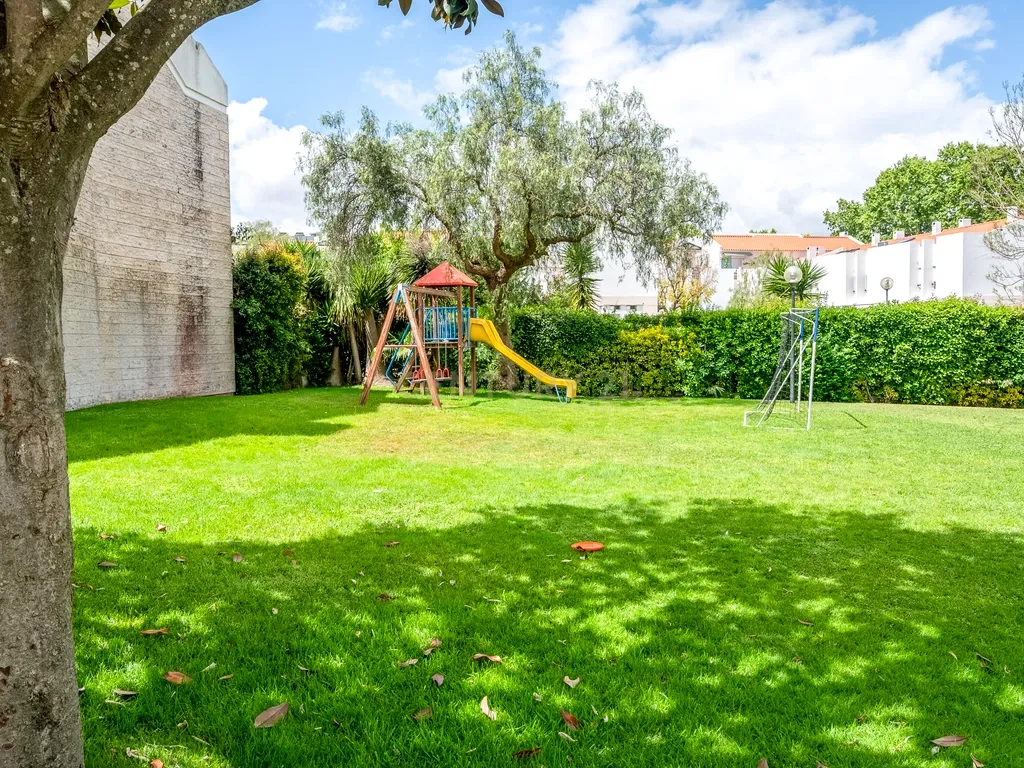Moradia T4+1 em Condomínio Privado – Parque das Nações, Lisboa - Image 69