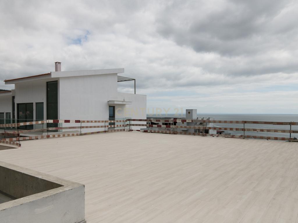Condomínio Villas d’Ouro – Exclusividade e Conforto no Coração de Sesimbra - Image 66