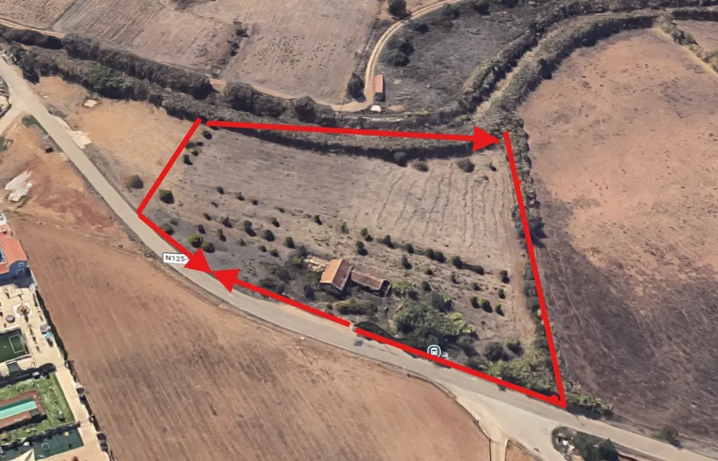 Terreno em Odiáxere, Lagos - 10600m² - Image 5