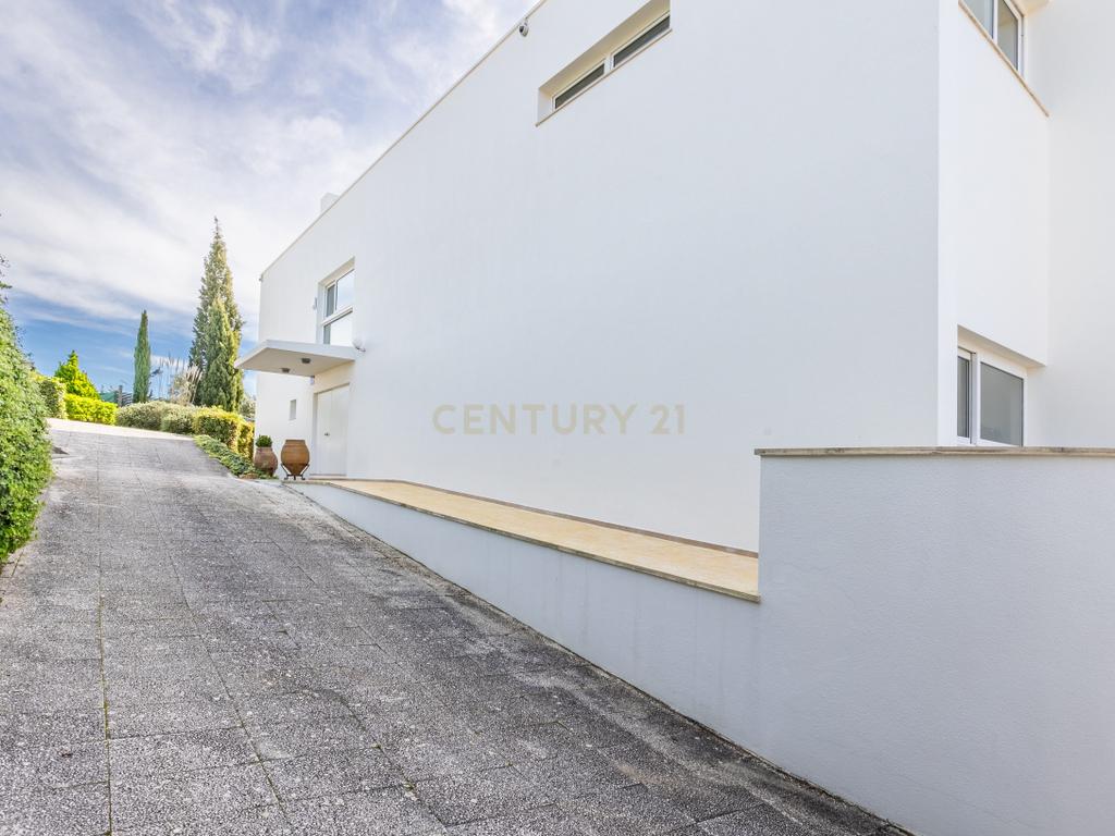 Moradia T5 Vista Golfe | Belas Clube de Campo - Image 39