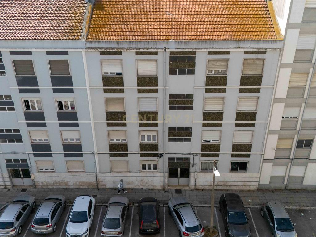 Apartamento T2 Moita – Ideal para Habitação Própria ou Investimento! - Image 17