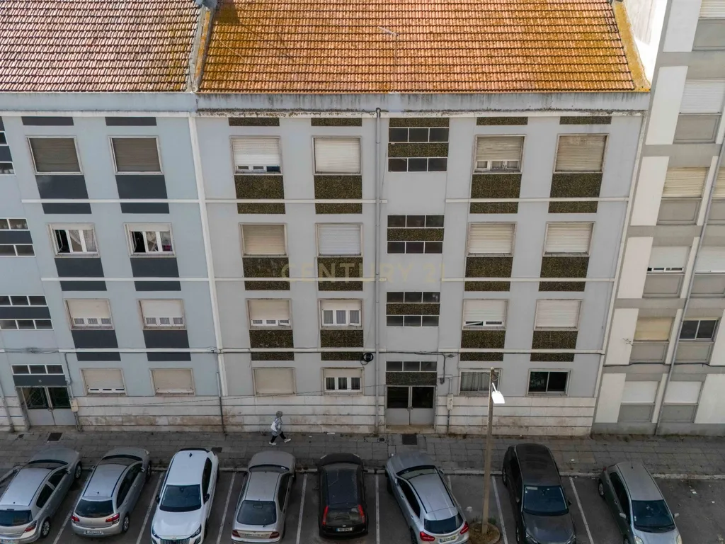 Apartamento T2 Moita – Ideal para Habitação Própria ou Investimento! - Image 17