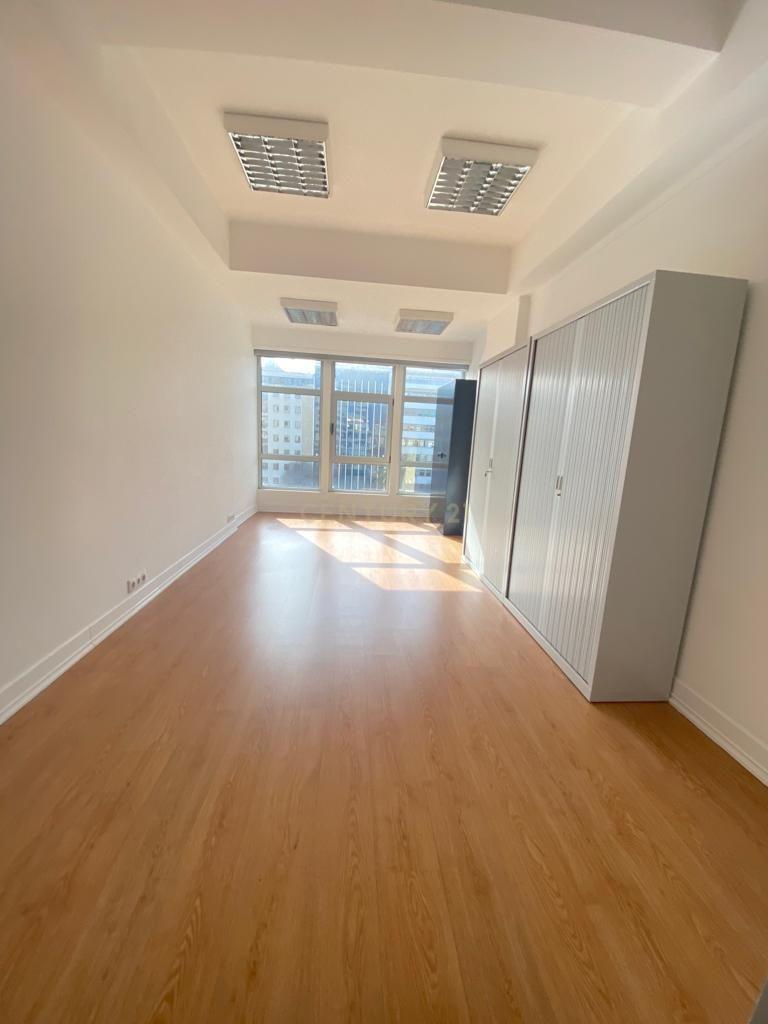 Fotografia 8 de Esplêndido Escritório na Av da Liberdade , Lisboa - 300m²