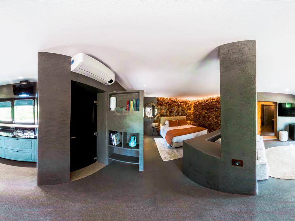 Propriedade com três habitações, piscina aquecida e sauna, num terreno de 10.000 m² - Image 80