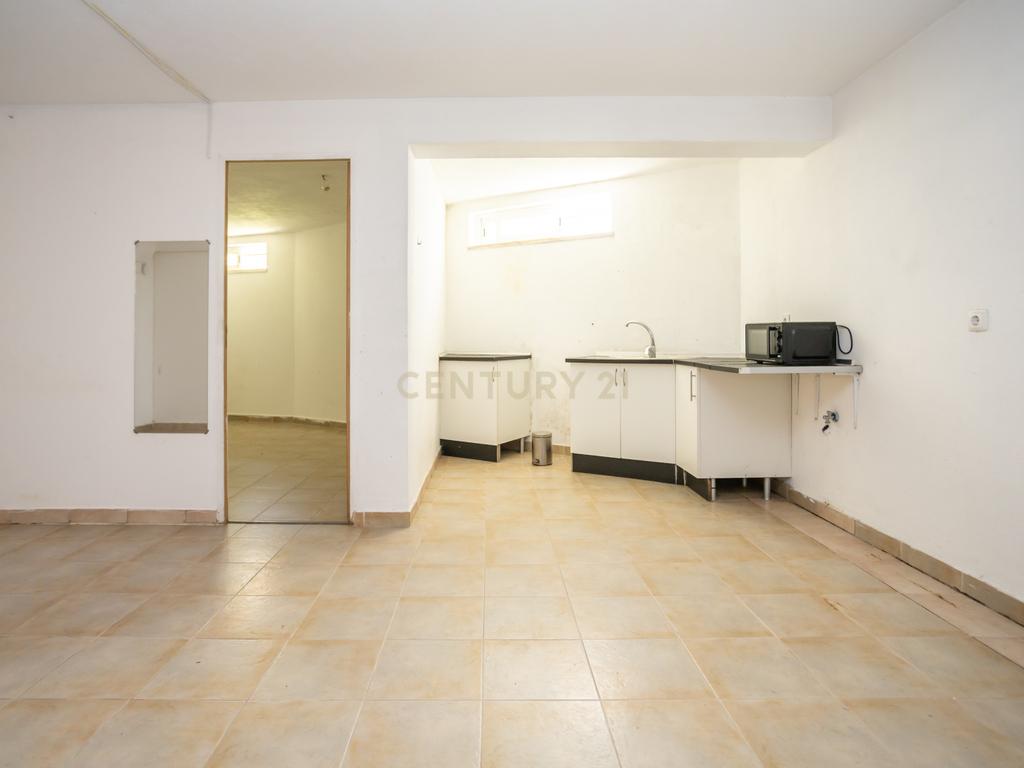  Moradia T3 em Amora - Seixal com Terraço e Garagem  - Image 51