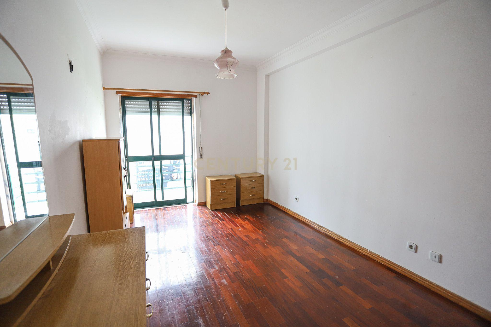Fotografia 11 de Apartamento T2 em Alenquer