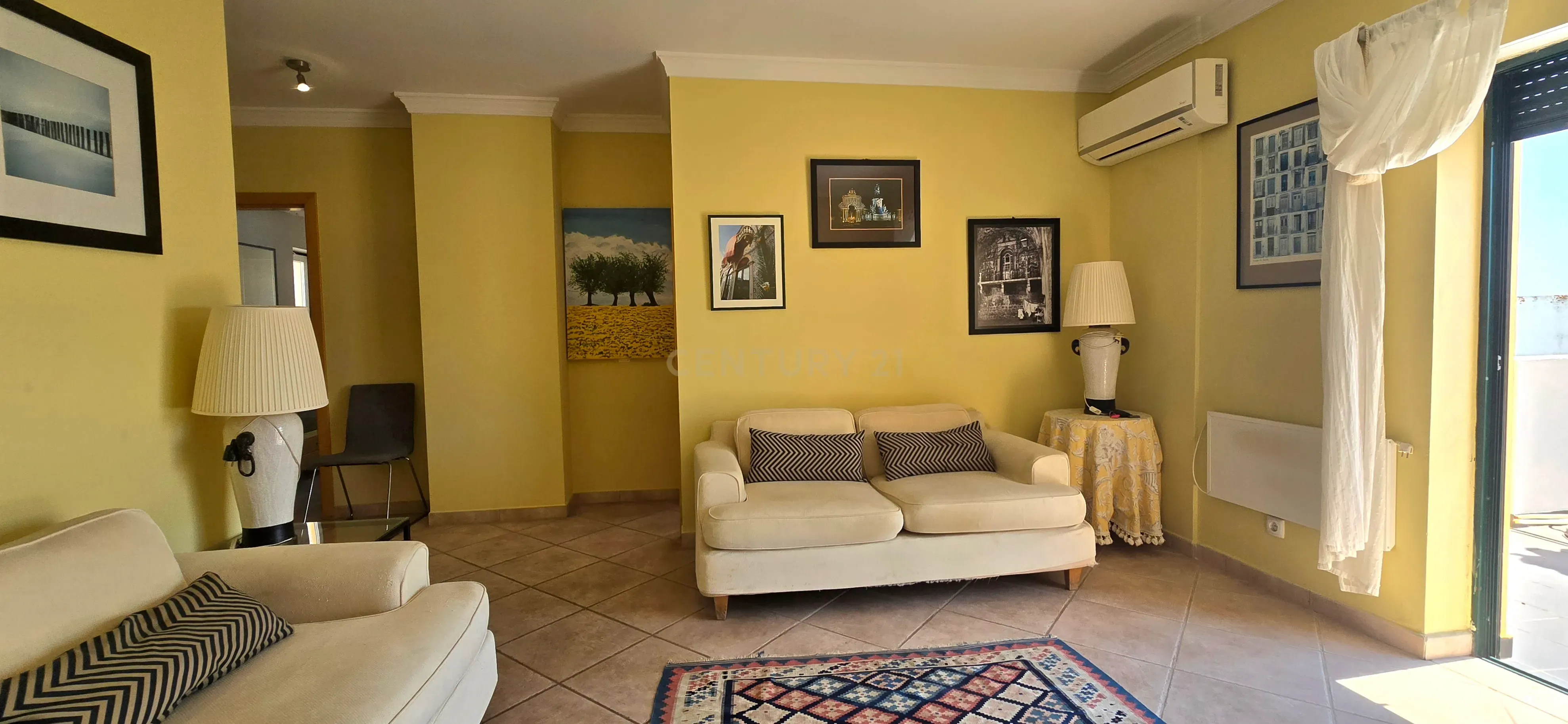 Fotografia 11 de Apartamento T1 com Piscina, Terraço e Garagem | Arrendamento Anual | Santa Luzia, Tavira