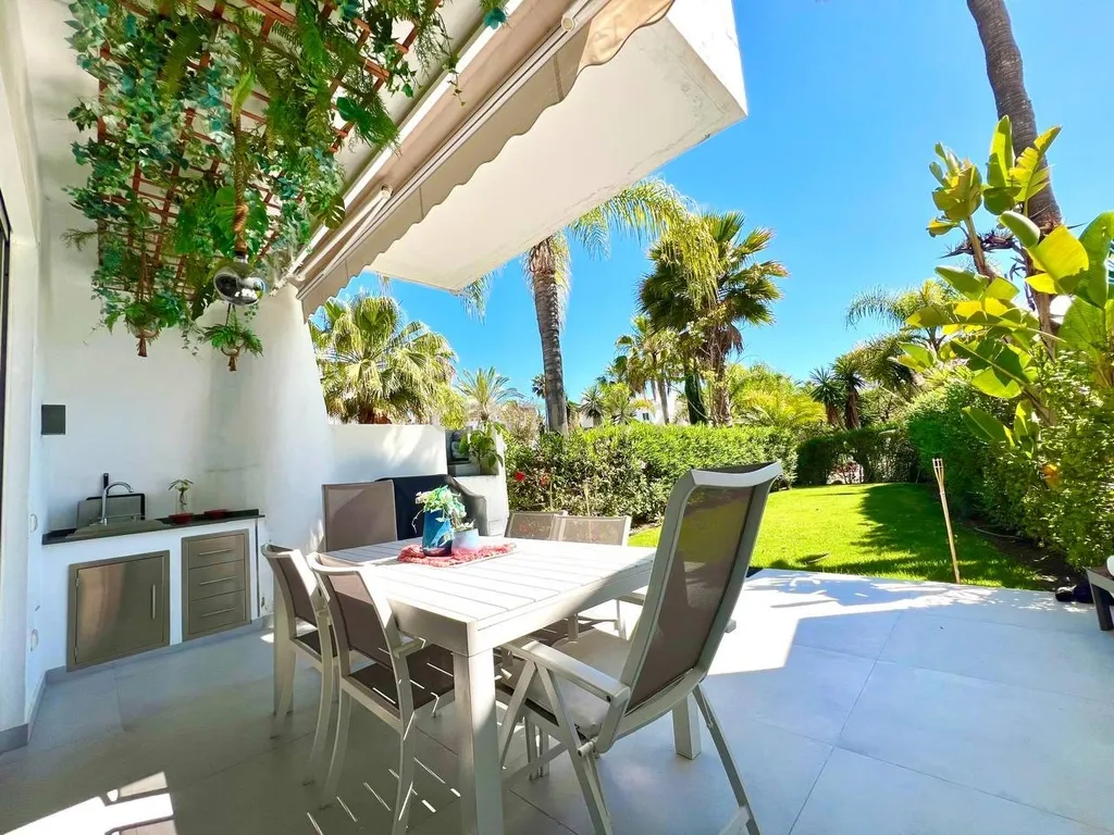 Villas de Costalita, Estepona