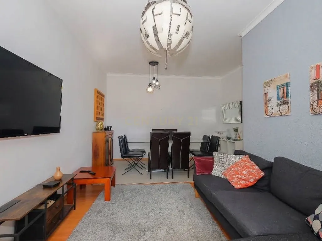 Apartamento T3 no Seixal com Varandas e Acessibilidade Fertagus - Image 12