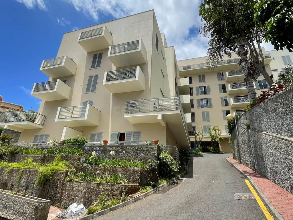 Estacionamento duplo (100) - Lido - Funchal - Image 3