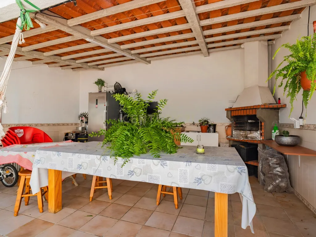 Moradia T3 com piscina em Marinha Grande, Leiria - Image 21