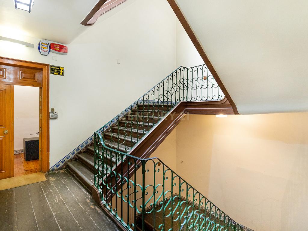 Andar em edifício pombalino, 300m2, Rua de São José (jto ao teatro Tivoli) - Image 49