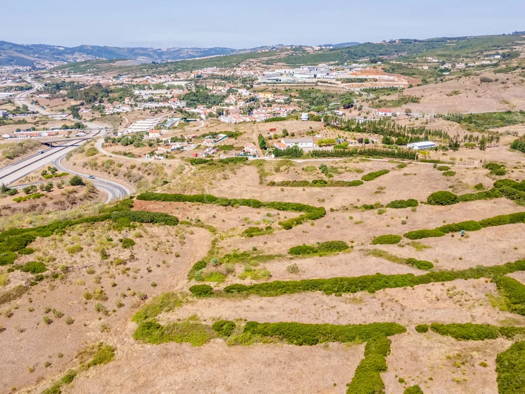 Terreno Rústico com 9640 m2 em São Julião do Tojal, Loures - Image 7