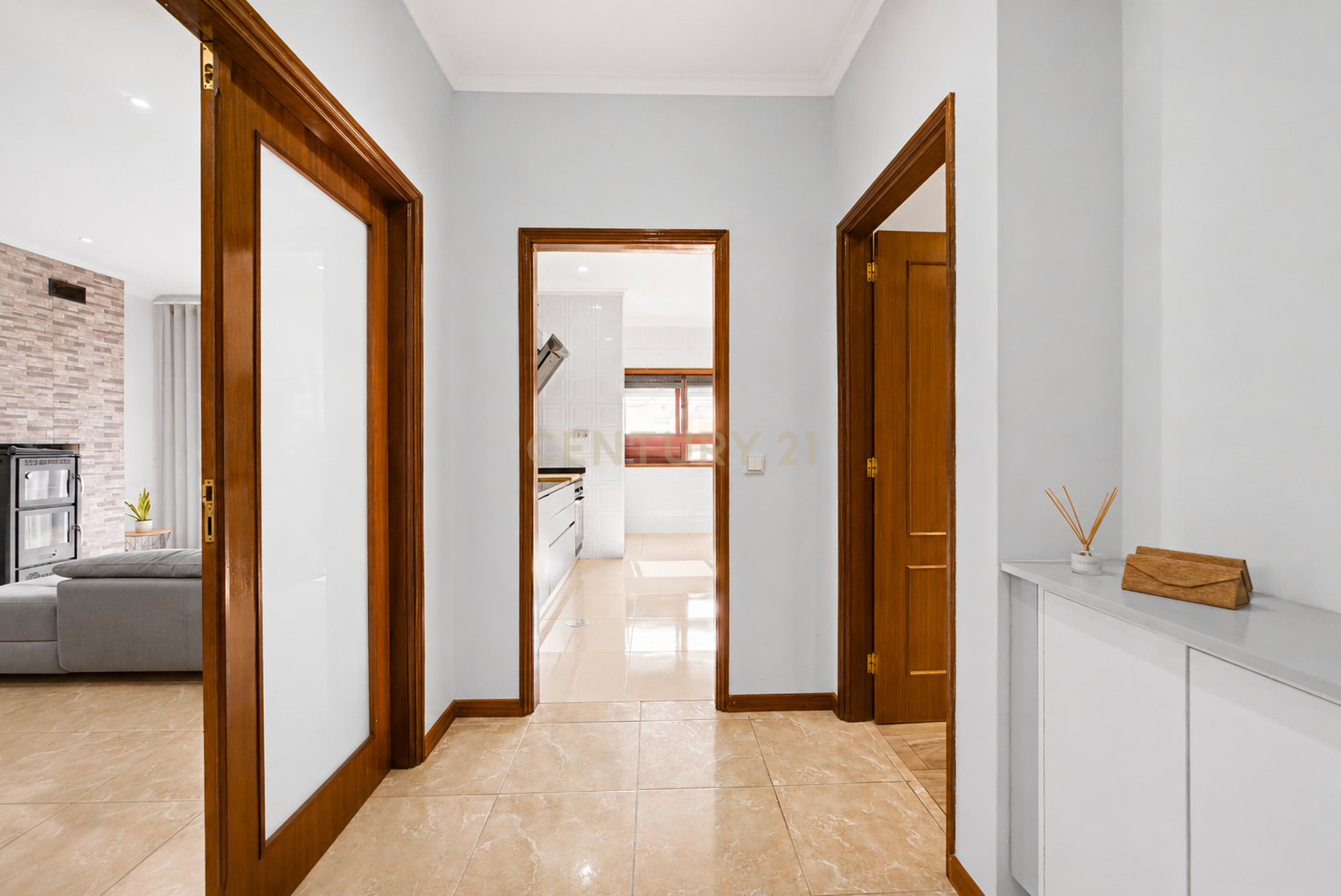 Fotografia 10 de Apartamento T2 em Vila Nova de Gaia com Garagem e Elevador