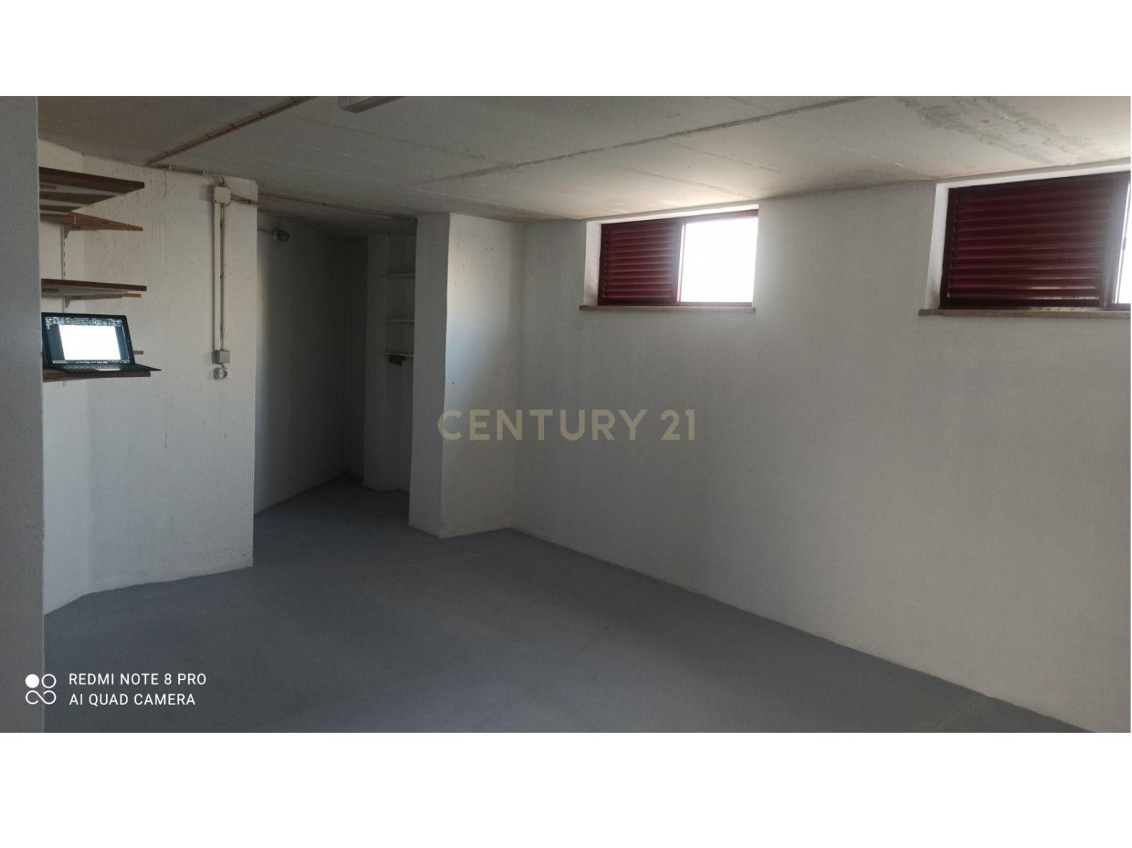 Fotografia 4 de Garagem à venda em Setúbal (São Sebastião) - 36m² por 65.000€