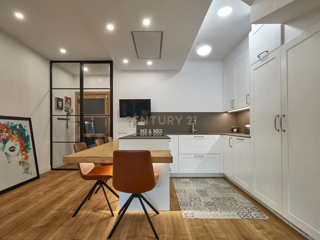 Casa Espetacular no Centro de Tiana - Image 14