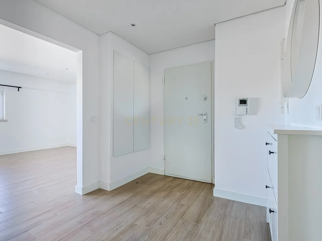 T1 - Apartamento Moderno no Montijo para Arrendamento - Image 6