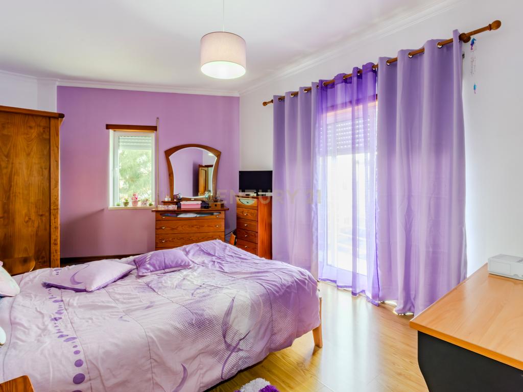 Apartamento T2, Centro da Marinha Grande - Image 17