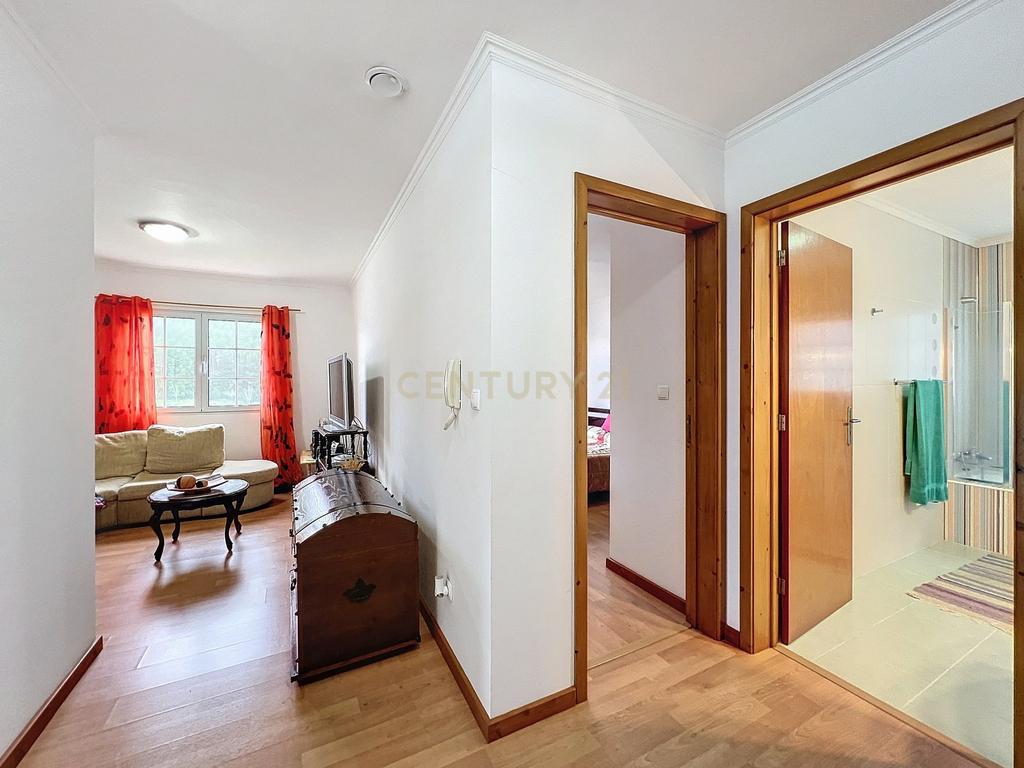 Casa T4 com Vista Mar em Povoação, Ilha de São Miguel - Image 21