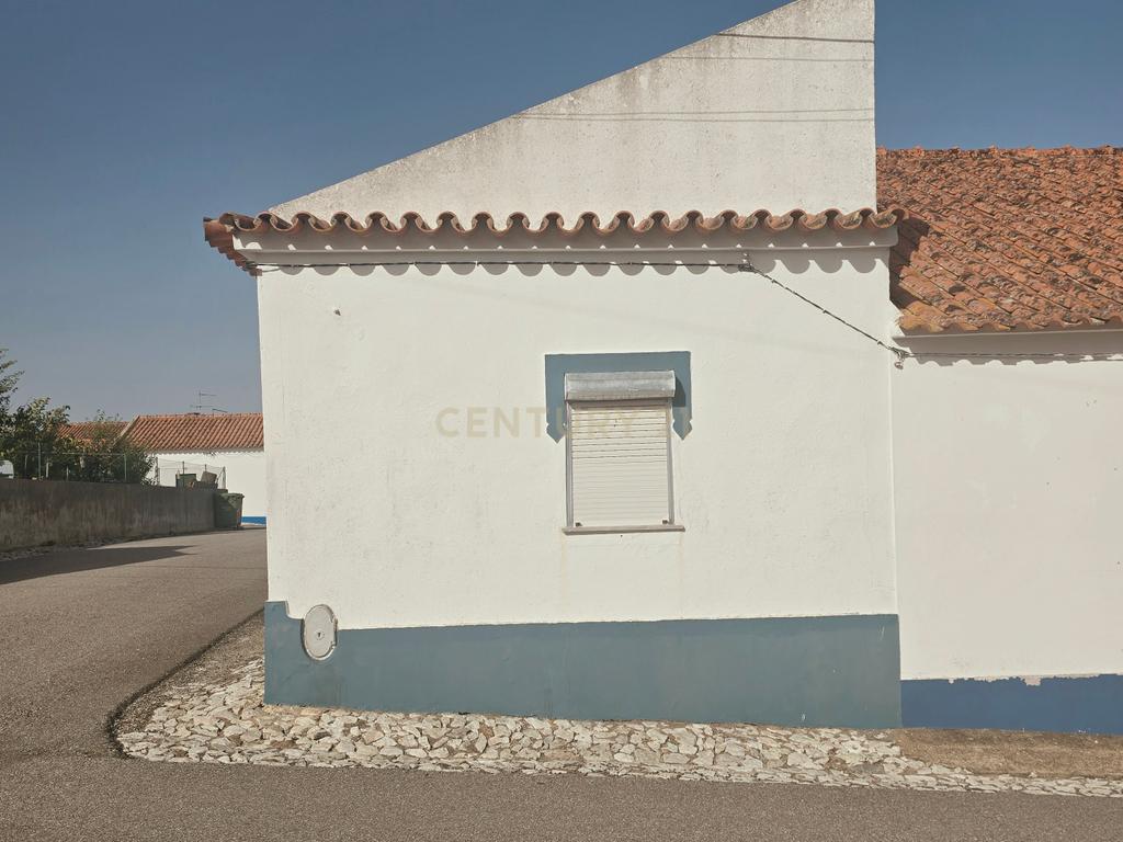 Moradia T1 com Quintal – Alcáçovas - Image 5