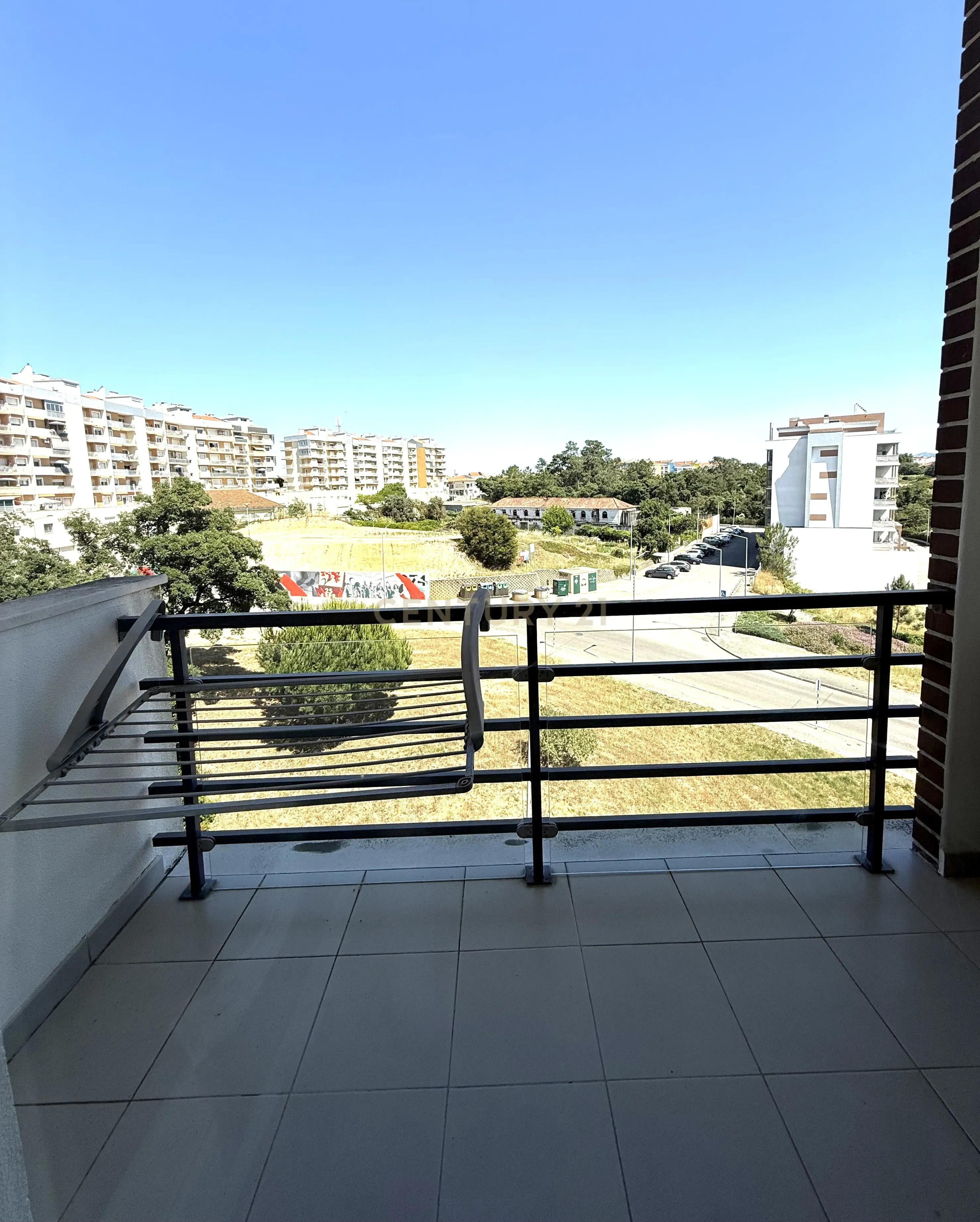 T3 c/Arrecadação e Parqueamento - Torre da Marinha - Image 14