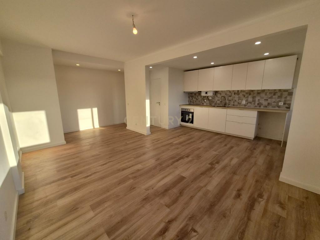 Apartamento T2 em Peniche - Image 7