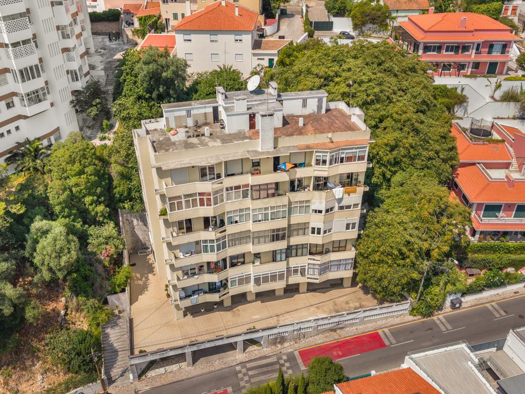 Apartamento T2 totalmente renovado em Cascais | Excelente oportunidade de investimento - Image 22