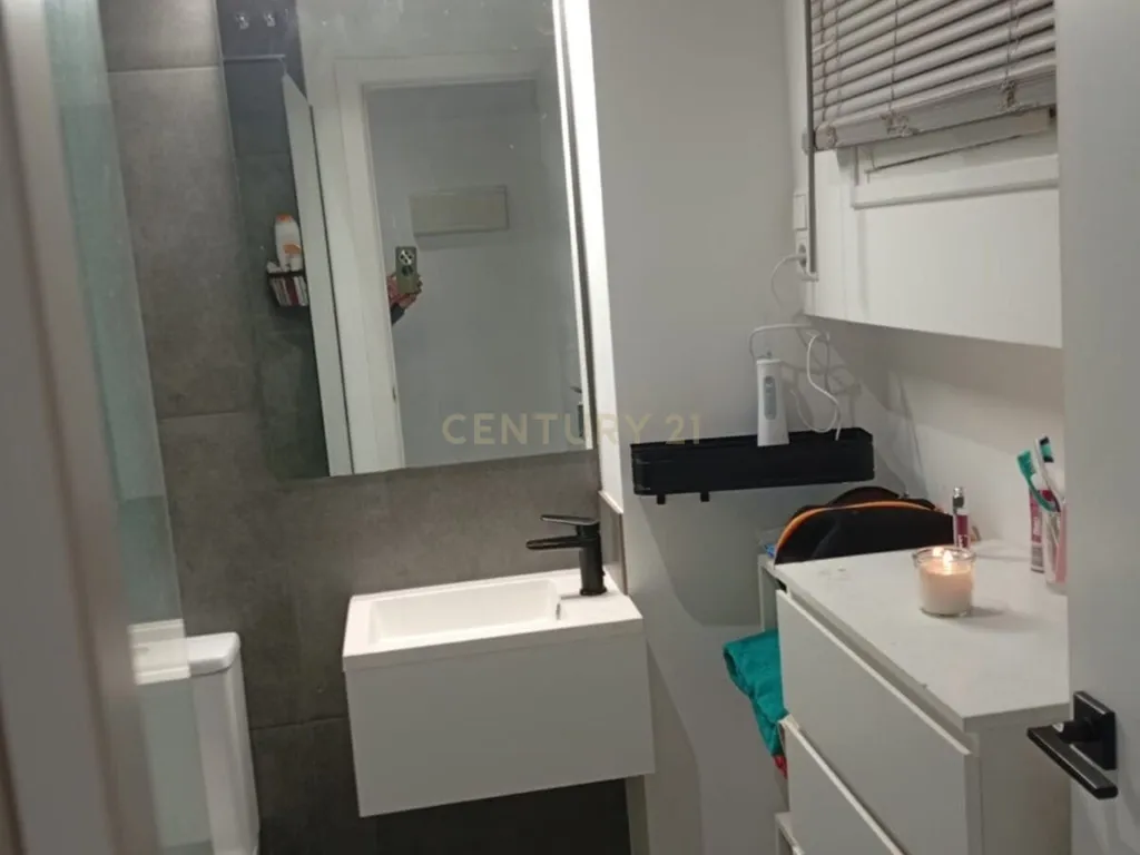 Apartamento acolhedor com garagem num condomínio fechado com piscina · Torreblanca, Fuengirola - Image 12