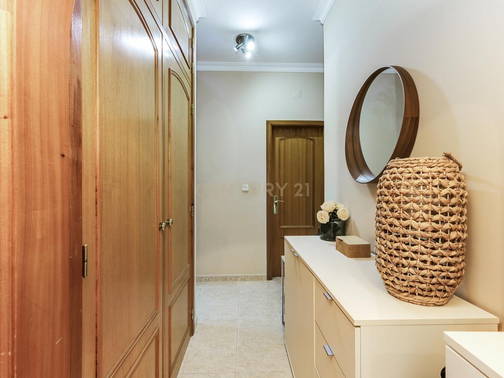 T3 Espaçoso à Venda em São João da Talha – Rua Palmira Bastos - Image 11