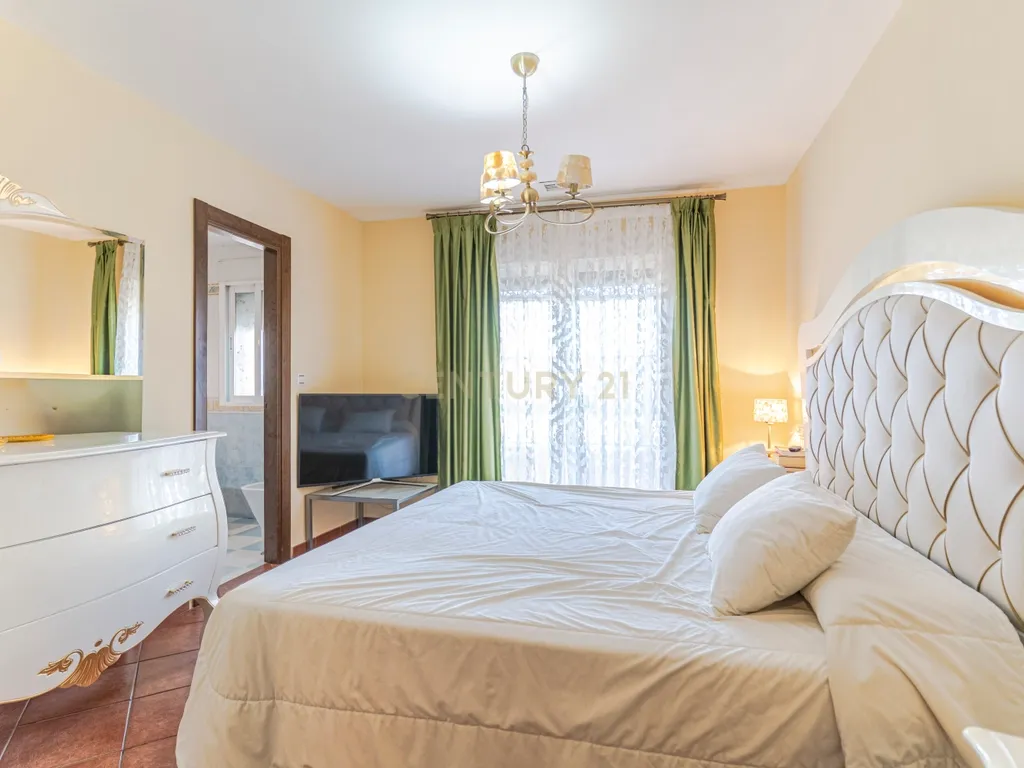 Casa Luxuosa em Albolote, Granada com Vista para as Montanhas - Image 18