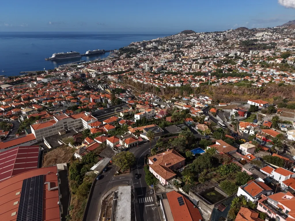 A Melhor Vista do Funchal Pode Ser Sua - Image 30