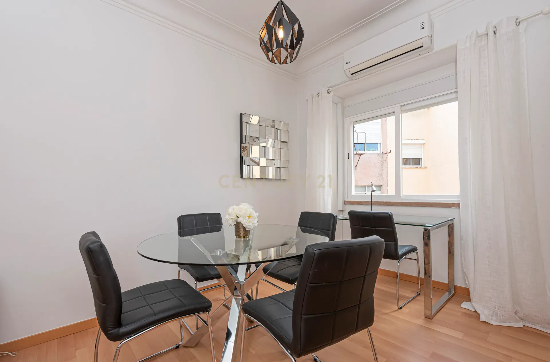 Apartamento T2 | Amadora | Mobilado e Equipado | - Image 7
