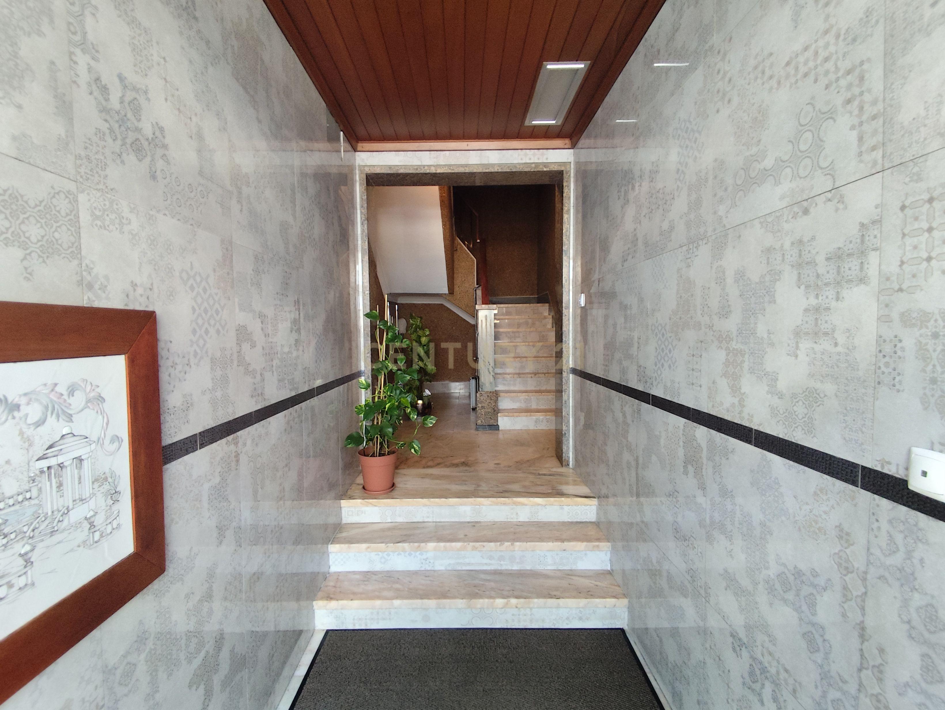 Apartamento T1 à venda em Carnaxide e Queijas, Oeiras — foto 5