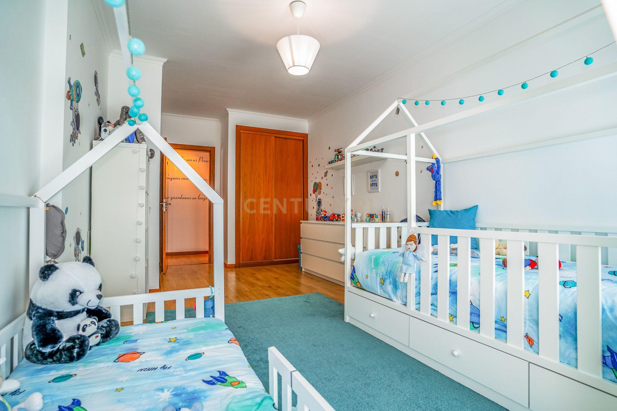 Apartamento T4 à venda em Caldas da Rainha - Santo Onofre e Serra do Bouro, Caldas da Rainha — foto 20
