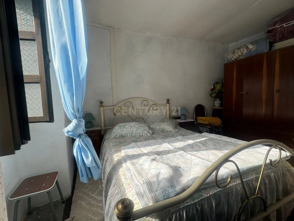 Moradia T3 com Logradouro , Zebreira - Image 8