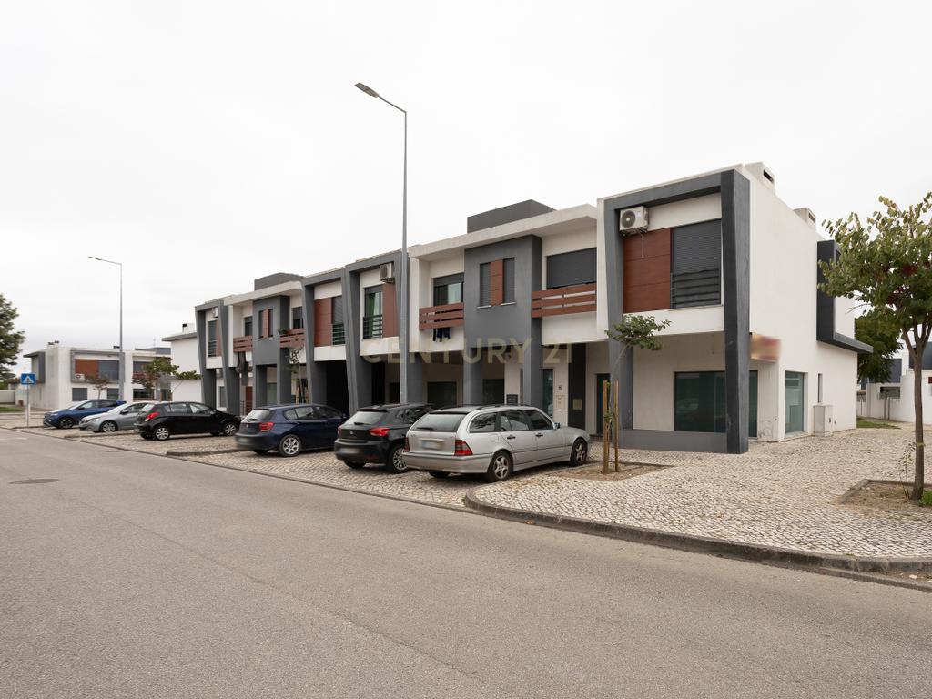 Futuro Apartamento T3, Urbanização Quinta da Torre, Palmela - Image 4
