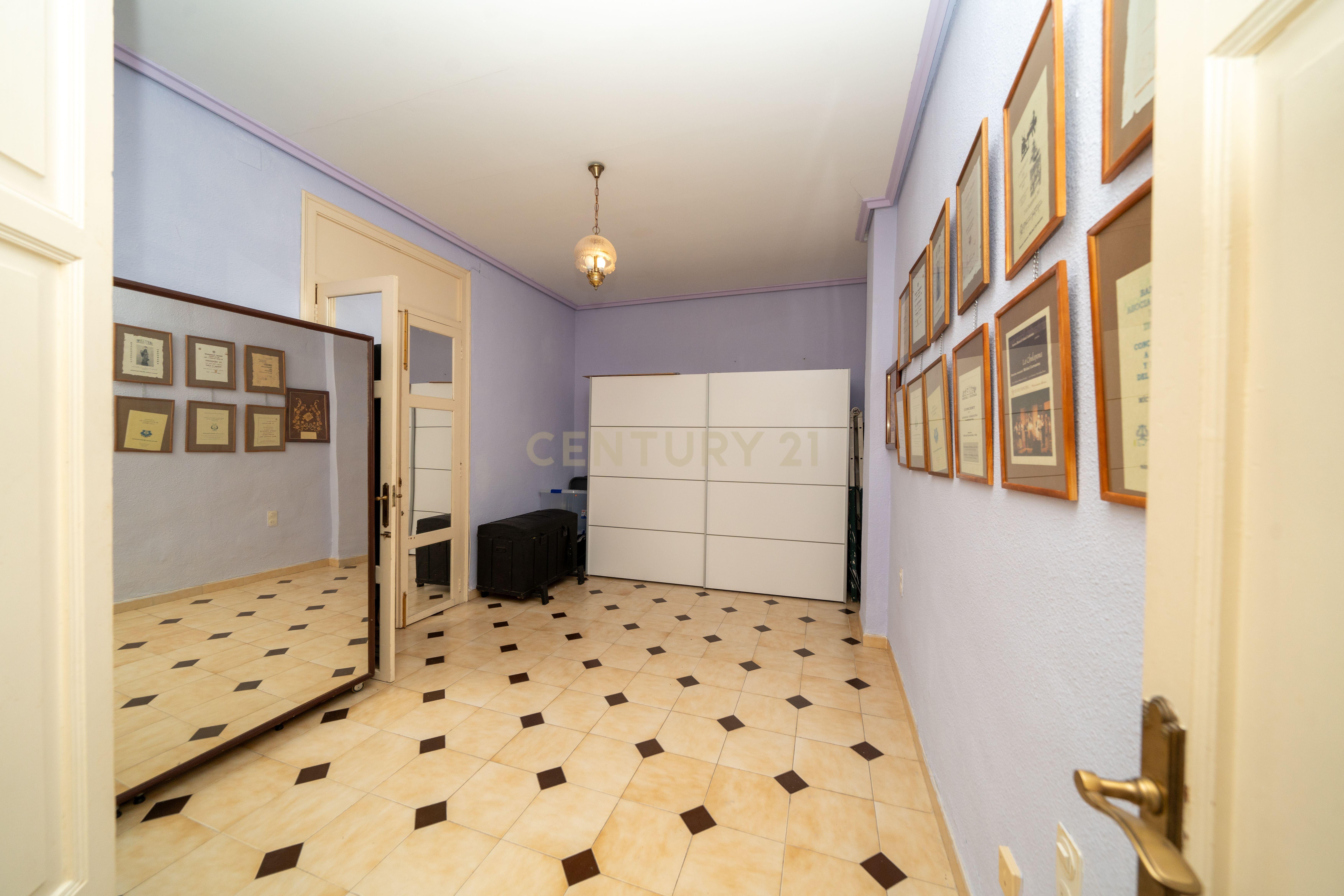 Beeindruckendes historisches zweigeschossiges Haus im Herzen von Bétera - Image 31