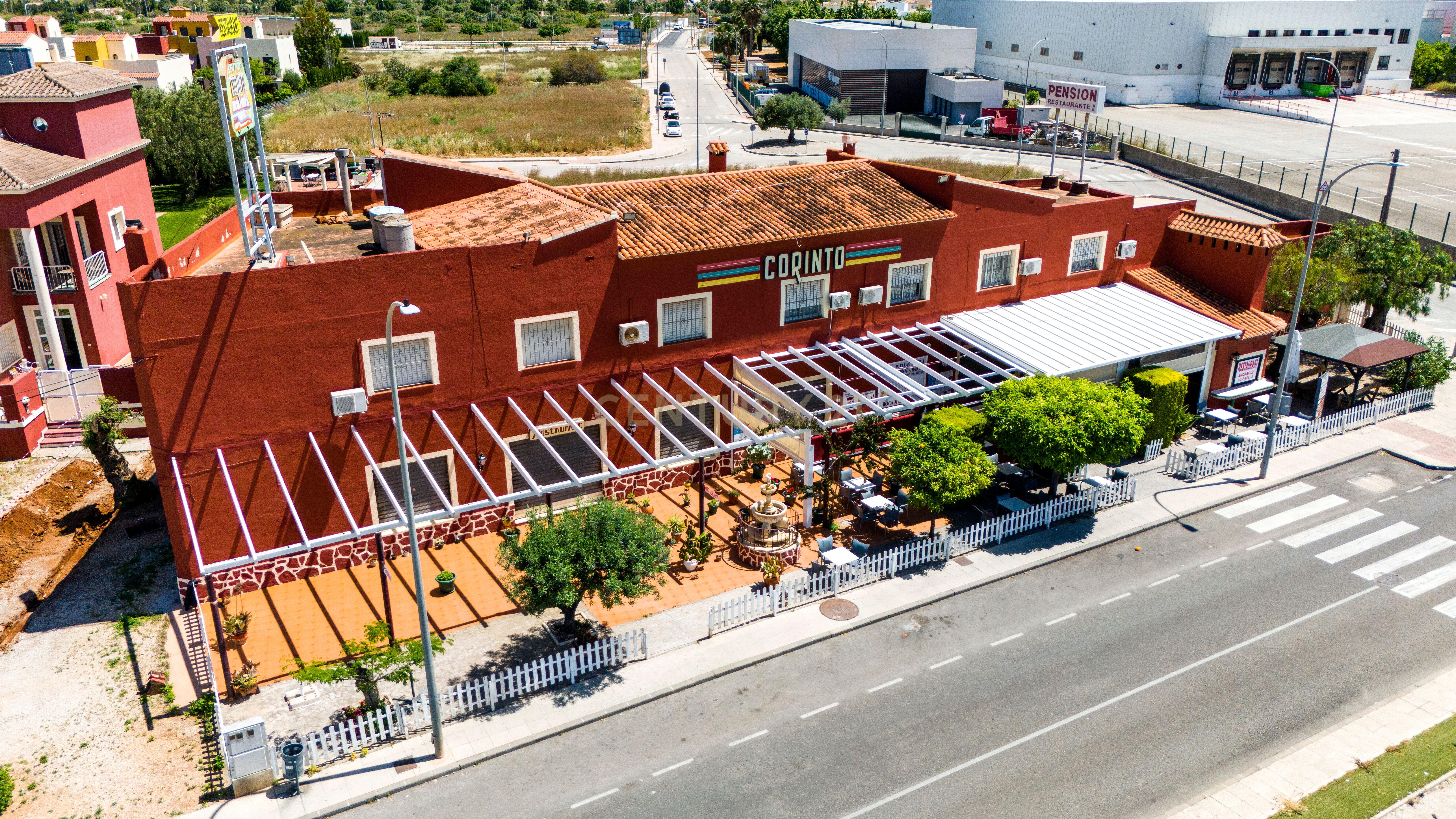 Vende-se restaurante com hospedaria em funcionamento em El Verger, Alicante – Negócio com história e grande potencial! - Image 3